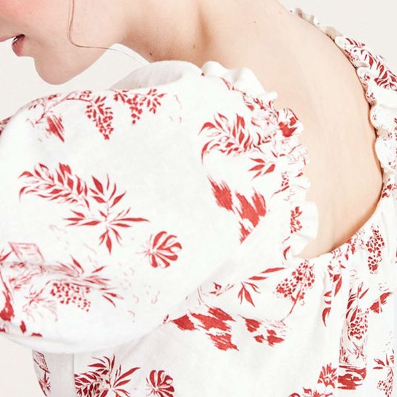 Red and White Scenic Jasmine Linen Blend Crop Top - Picture 4 of 8